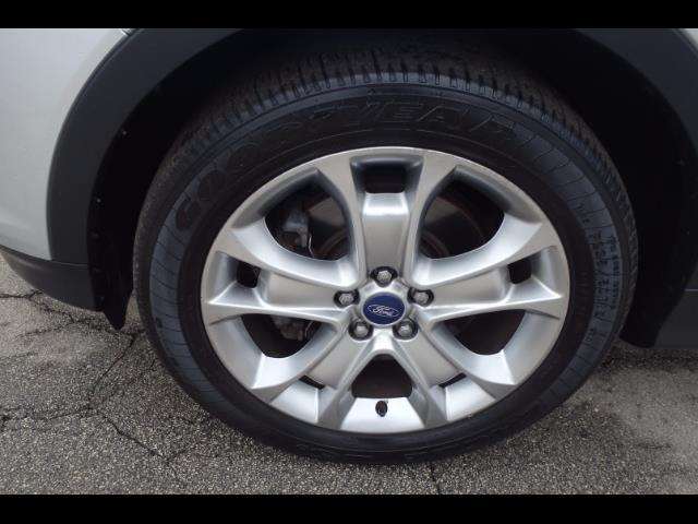 Ford Escape 2013 photo 18